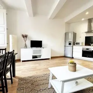 https://douce-provence-coeur-de-village.fr-provencehotel.com